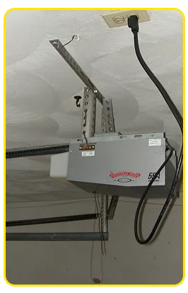 Garage Door Solution Service Calabasas, CA 818-674-4699 - sb-door-opener